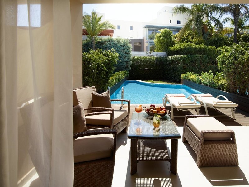 Ixian Grand & All Suites 41 - Room Example