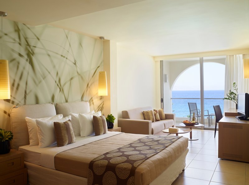 The Ixian Grand & All Suites 21
