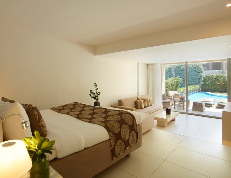 The Ixian Grand & All Suites 29