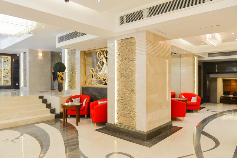 Golden Tulip Flamenco 15