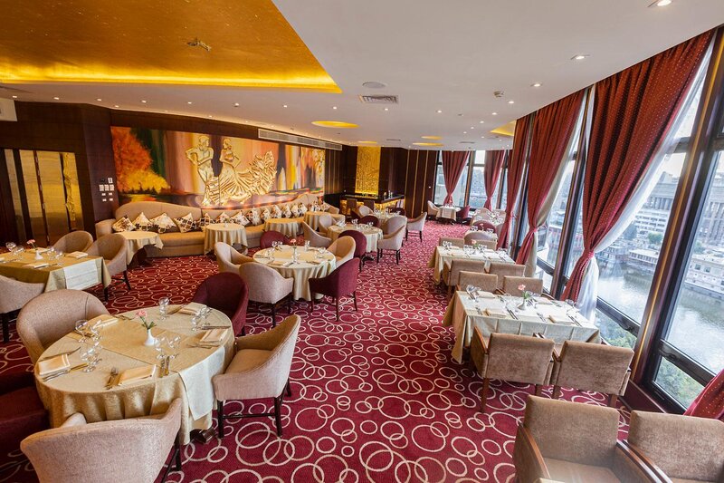 Golden Tulip Flamenco 20