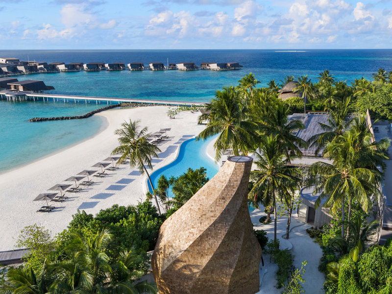 The St. Regis Maldives Vommuli Resort 2