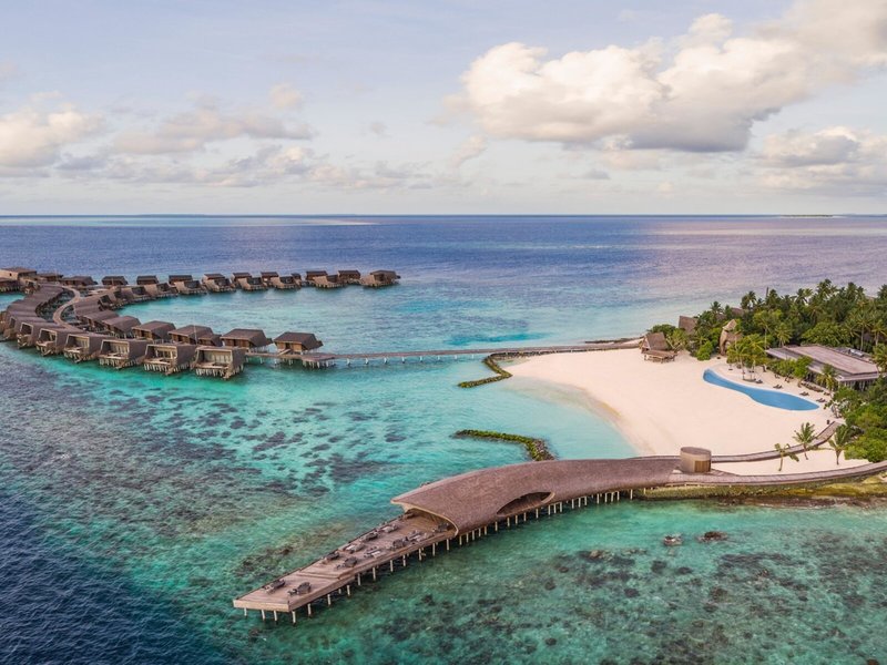 The St. Regis Maldives Vommuli Resort 21