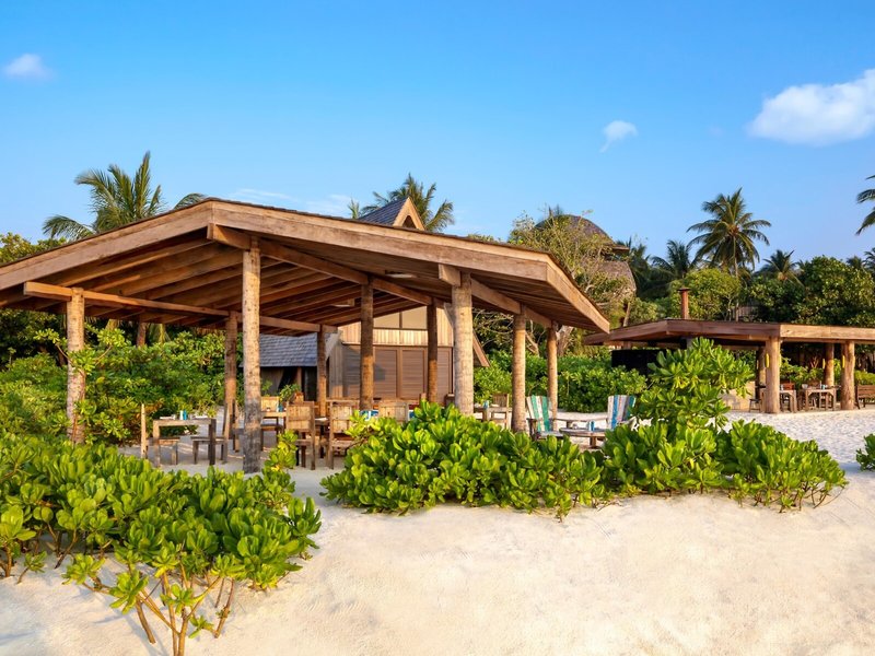 The St. Regis Maldives Vommuli Resort 24