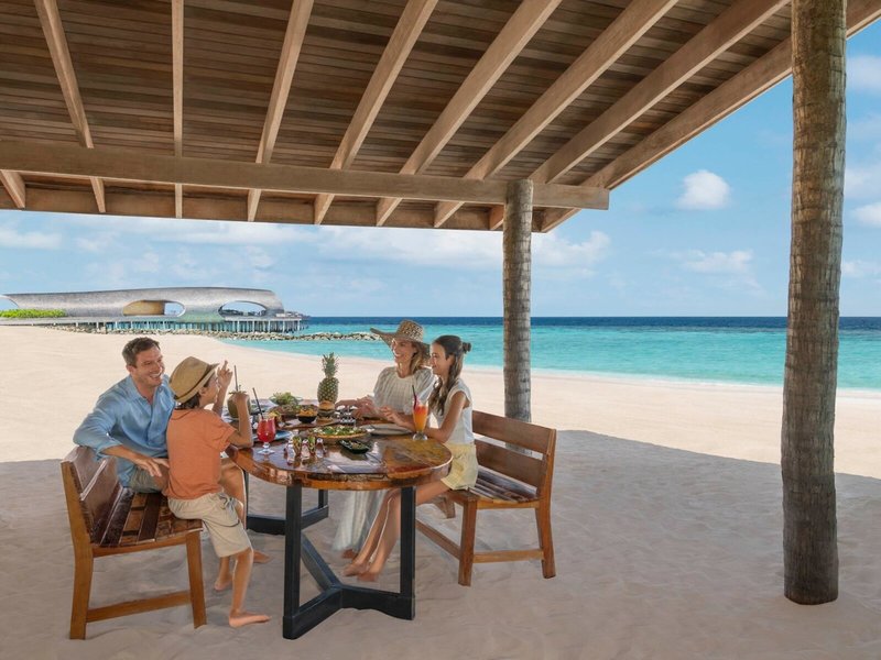The St. Regis Maldives Vommuli Resort 25