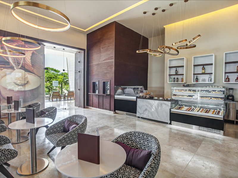 Hideaway at Royalton Negril 28