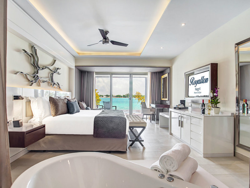 Hideaway at Royalton Negril 37