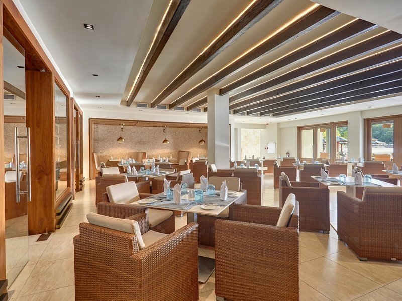 Hideaway at Royalton Saint Lucia 19