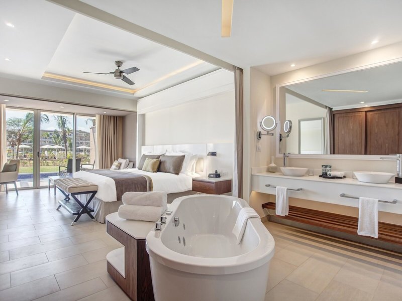 Hideaway at Royalton Saint Lucia 24