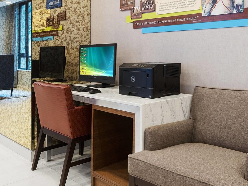 Fairfield Inn & Suites New York Manhattan/Central Park 10