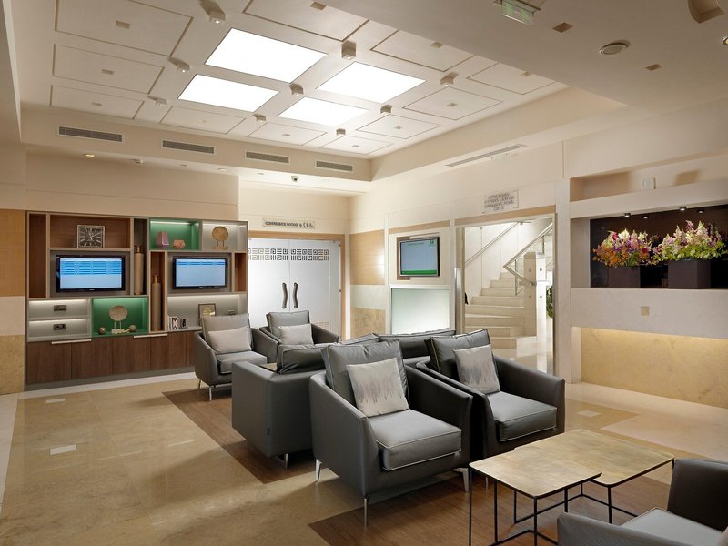 Holiday Inn Athen Attica Av Airport W 6