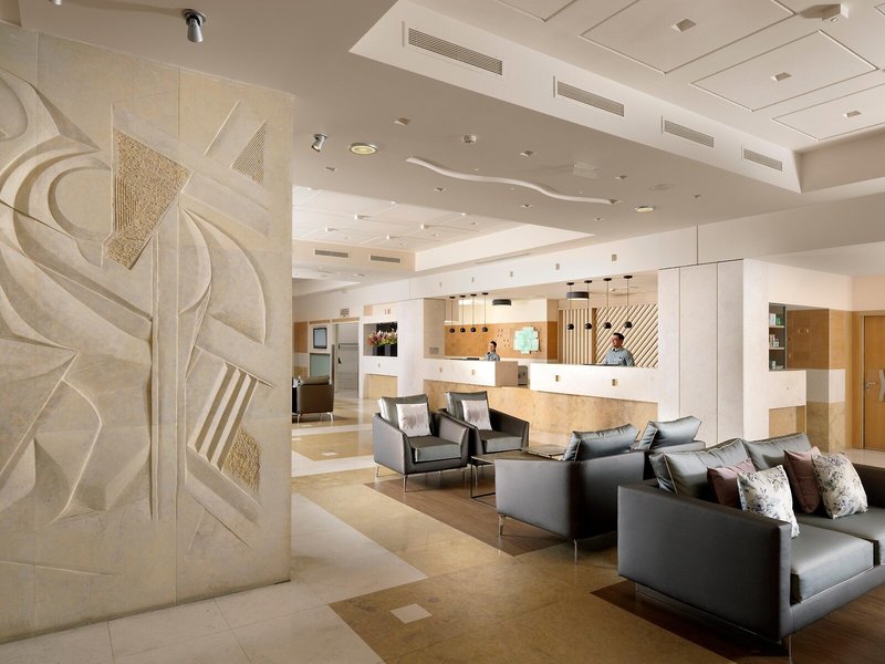 Holiday Inn Athen Attica Av Airport W 8