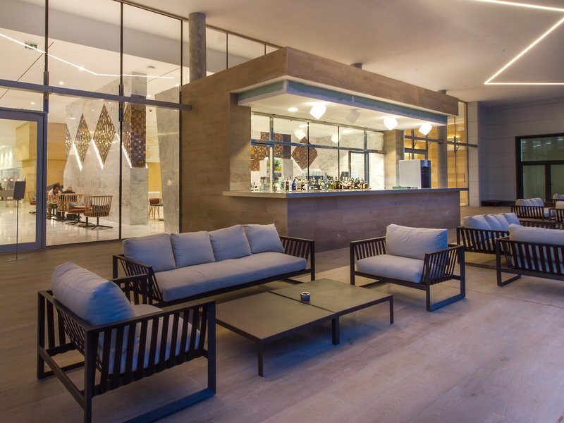 Suitopia Sol & Mar Suites 18