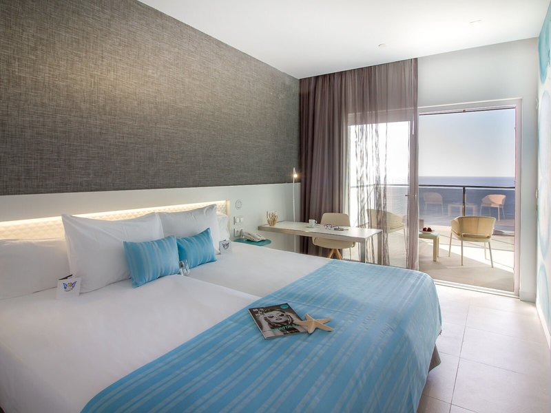Suitopia Sol & Mar Suites 45