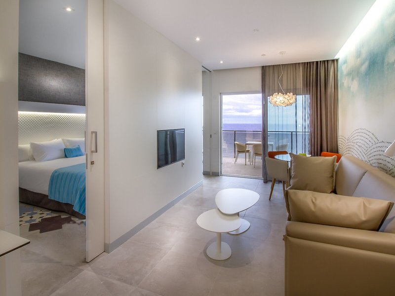 Suitopia Sol & Mar Suites 48
