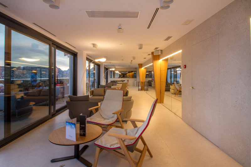 ESTIMAR Calpe Suitopia 3 & Three 5