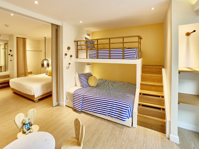 Bandara Spa Resort & Pool Villas, Samui 37