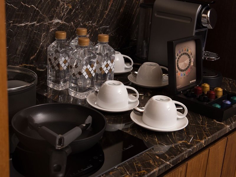 Lancaster Bangkok 17