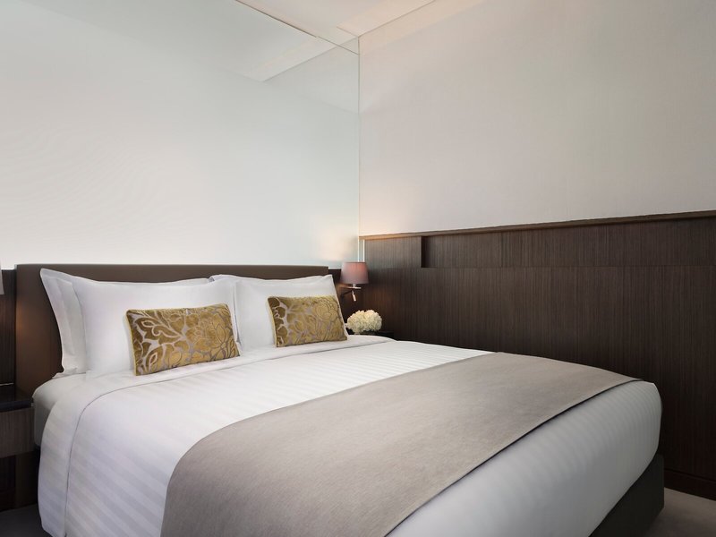 Lancaster Bangkok 32