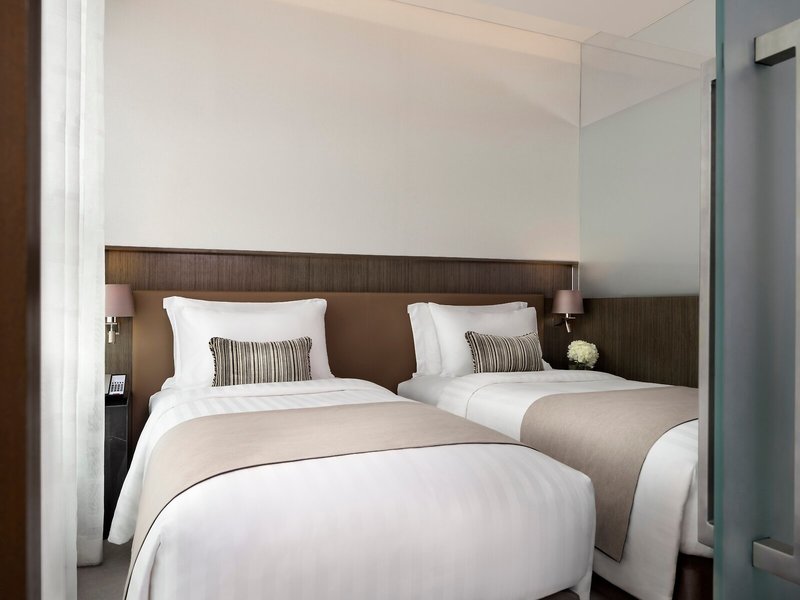 Lancaster Bangkok 49