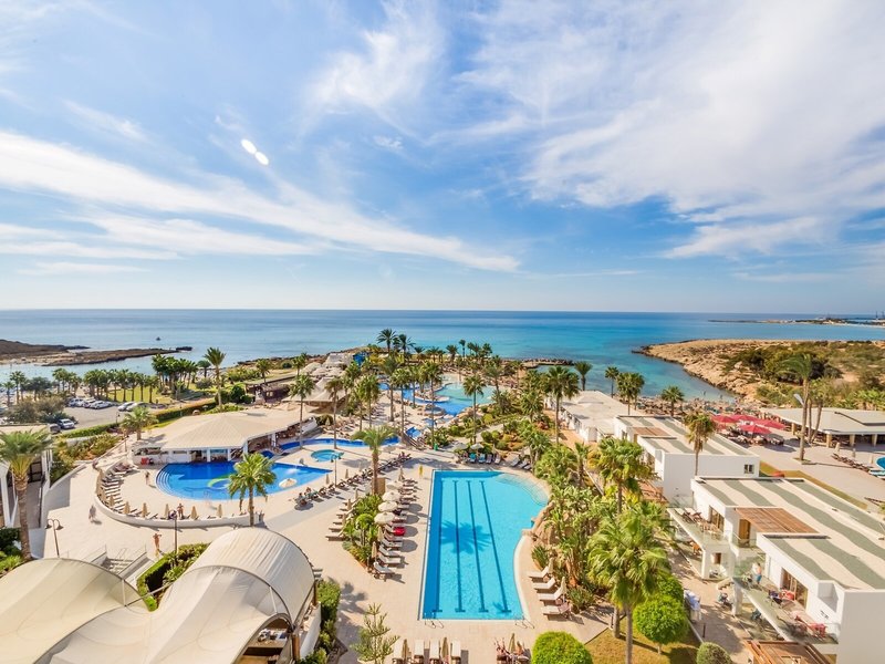 Adams Beach & Deluxe Wing 2