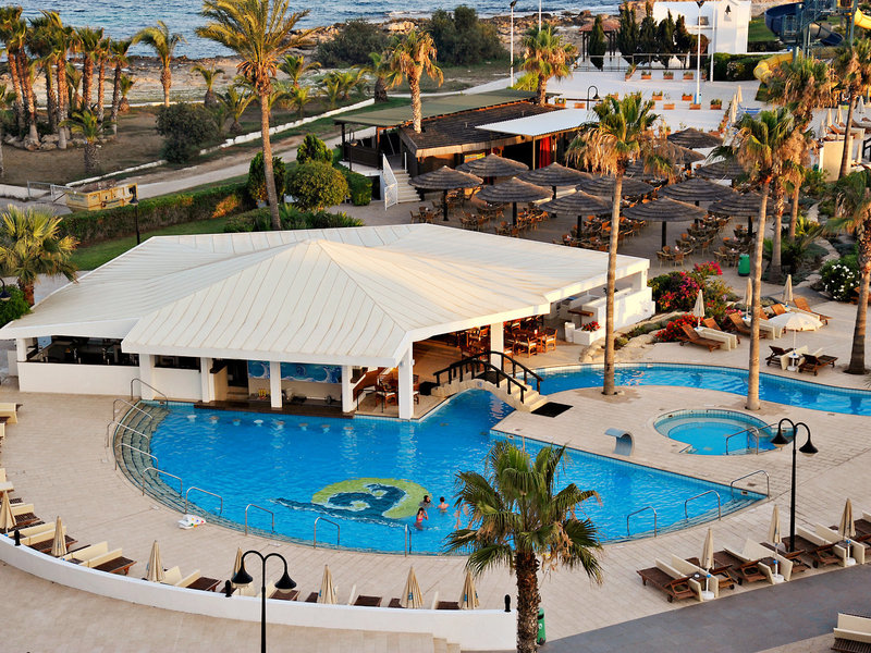 Adams Beach & Deluxe Wing 7