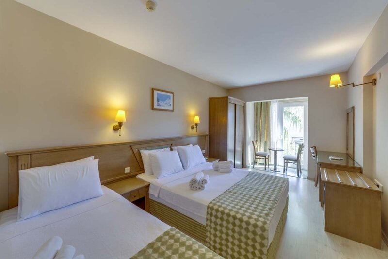 Smart Stay Beach Hotel 4