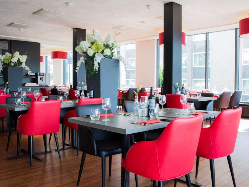 Best Western Plus Amsterdam Airport Hotel 11
