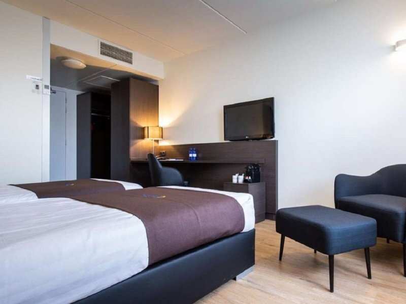 Best Western Plus Amsterdam Airport Hotel 25