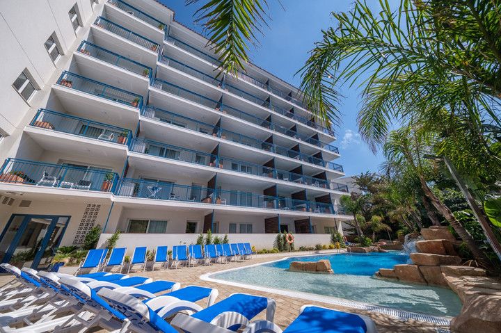 Ancora La Siesta Apartments 1