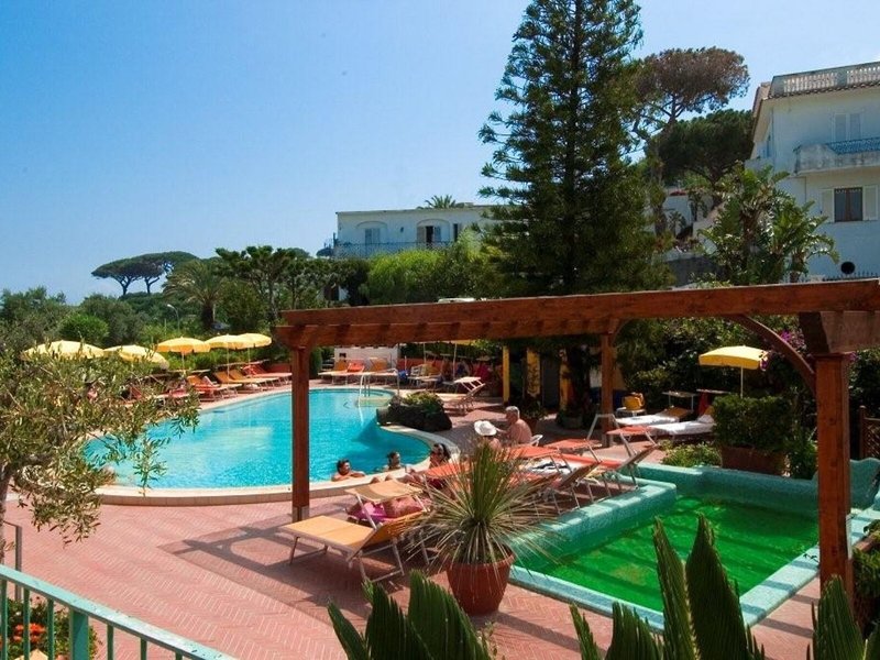 La Pergola Hotel Terme & Villa Flavio 15