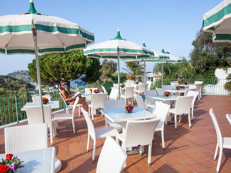 La Pergola Hotel Terme & Villa Flavio 28