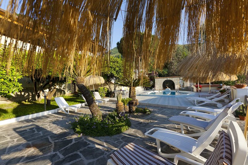 La Pergola Hotel Terme & Villa Flavio 11