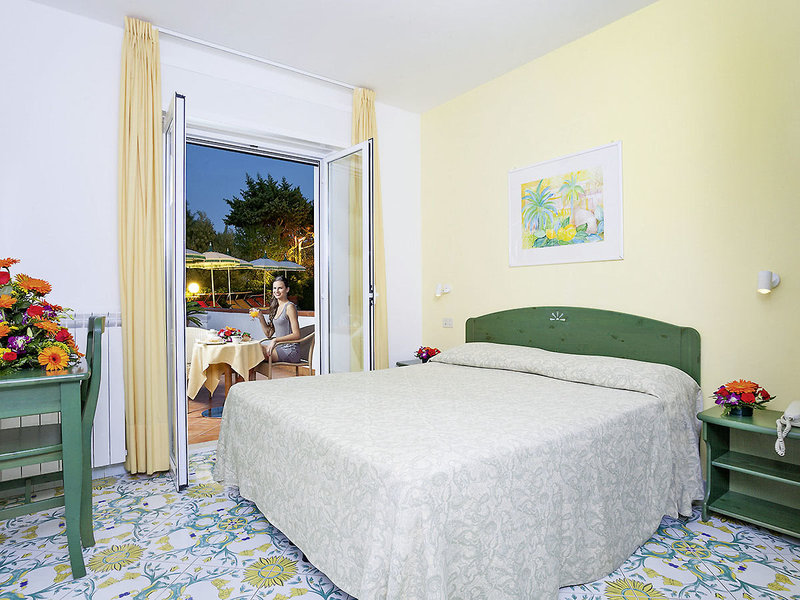 La Pergola Hotel Terme & Villa Flavio 3