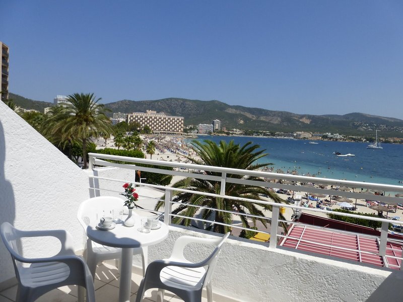 Apartamentos Balear Beach 4