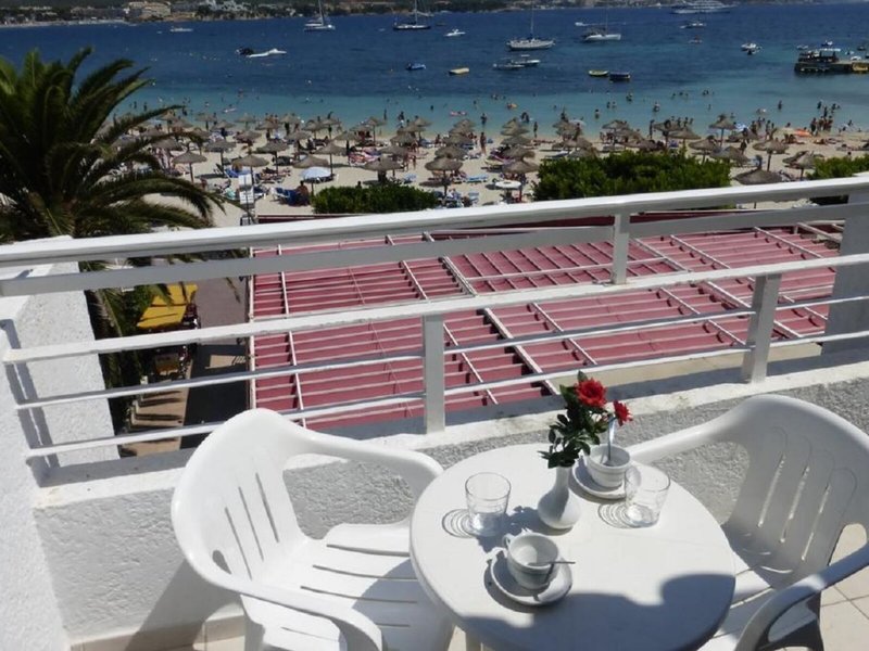 Apartamentos Balear Beach 12