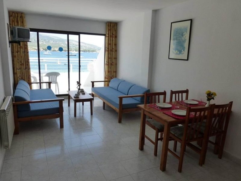 Apartamentos Balear Beach 24