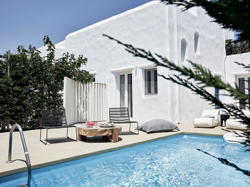 Naxian Utopia Luxury Villas & Suites 6