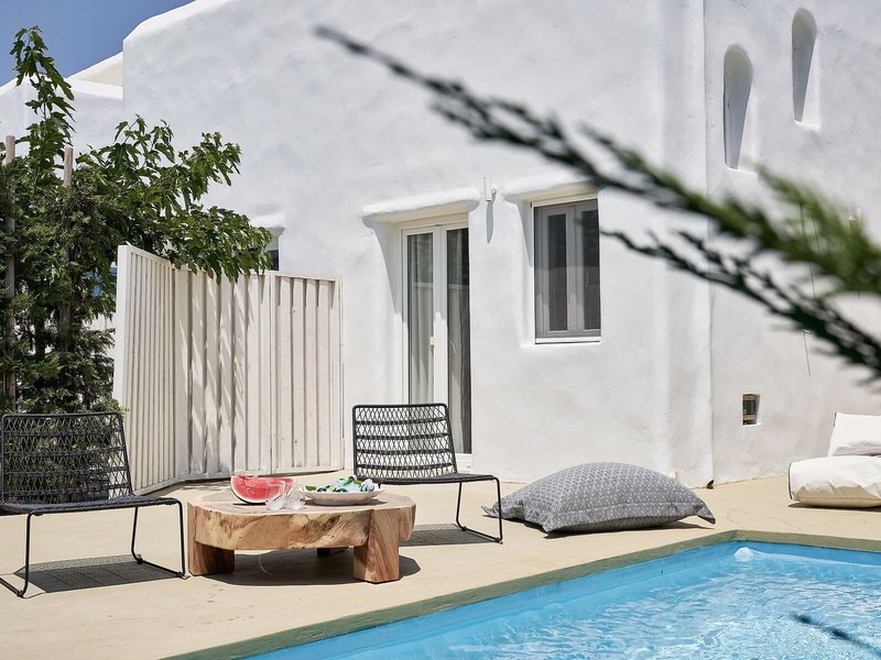 Naxian Utopia Luxury Villas & Suites 8