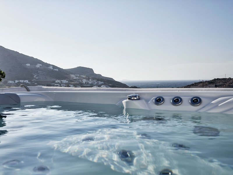 Naxian Utopia Luxury Villas & Suites 14