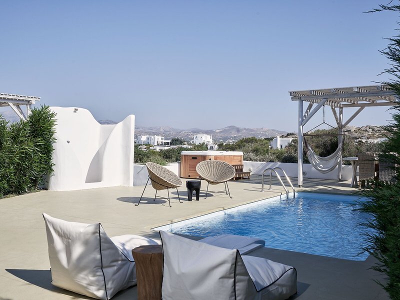 Naxian Utopia Luxury Villas & Suites 16