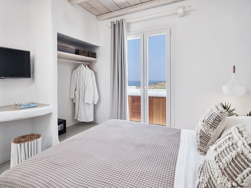 Naxian Utopia Luxury Villas & Suites 47