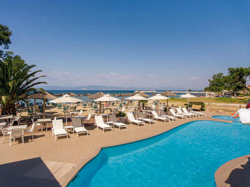 Mediterranean Beach Hotel 4