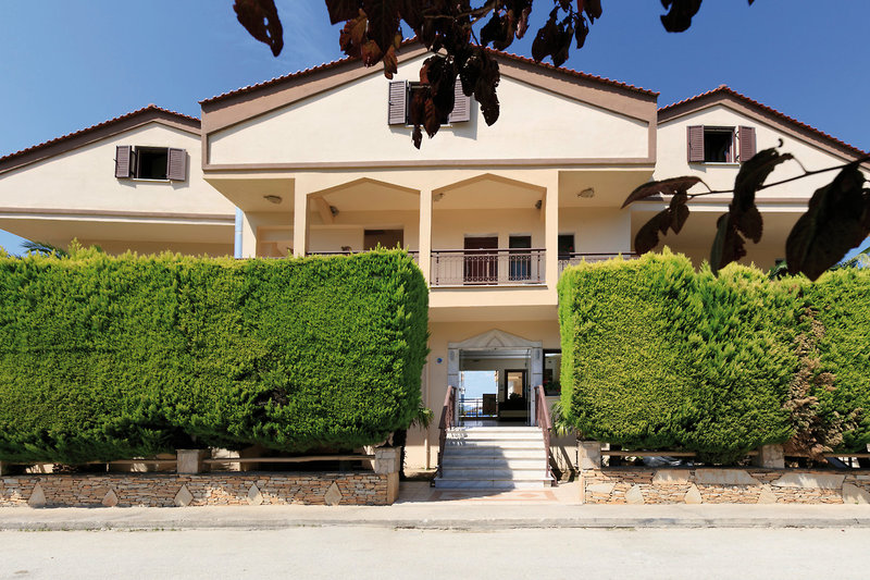 Mediterranean Beach Hotel 9