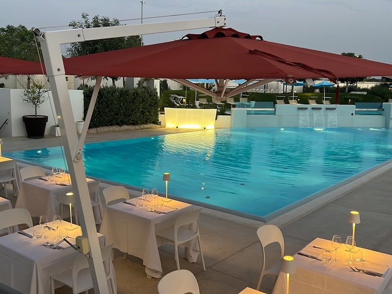 Seawater Hotels & Medical Spa 13
