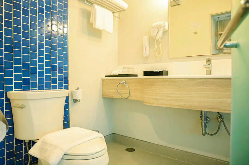 Holiday Style Ao Nang Beach Resort, Krabi 15