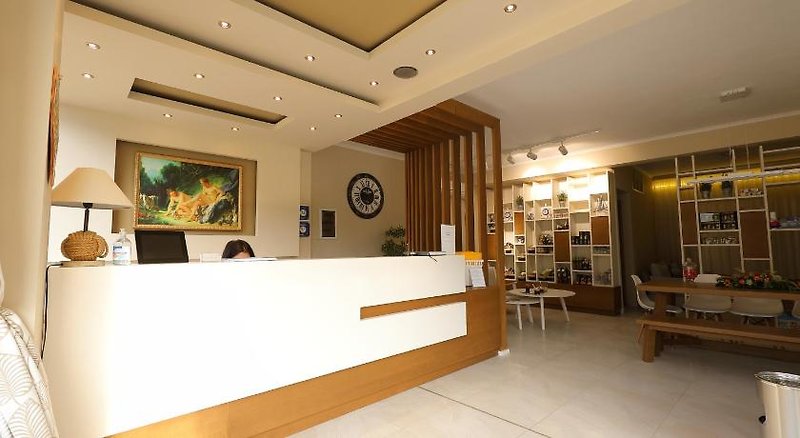 Artemis Plaza