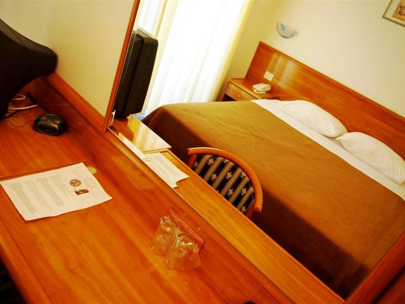 Villa Letan 40 - Room Example