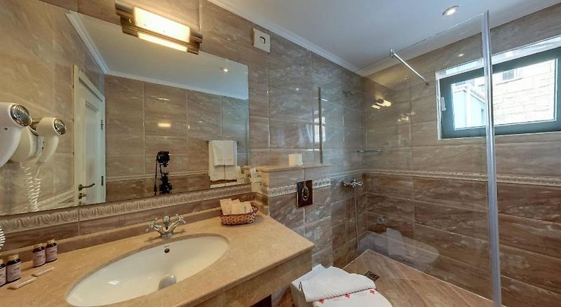 Hotel Antik 12
