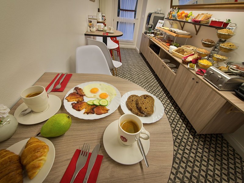 Suite Home 10 - Restaurant